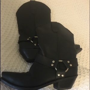 Black leather Women’s Durango motorcycle boots